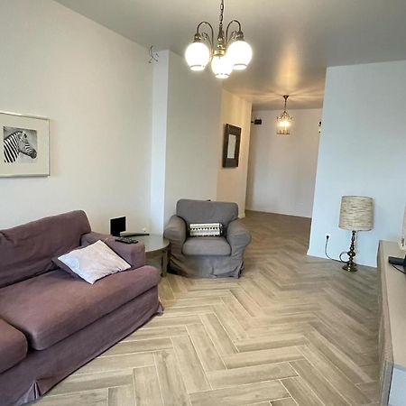 Tamuna'S Cozy Apartment Batumi Ngoại thất bức ảnh