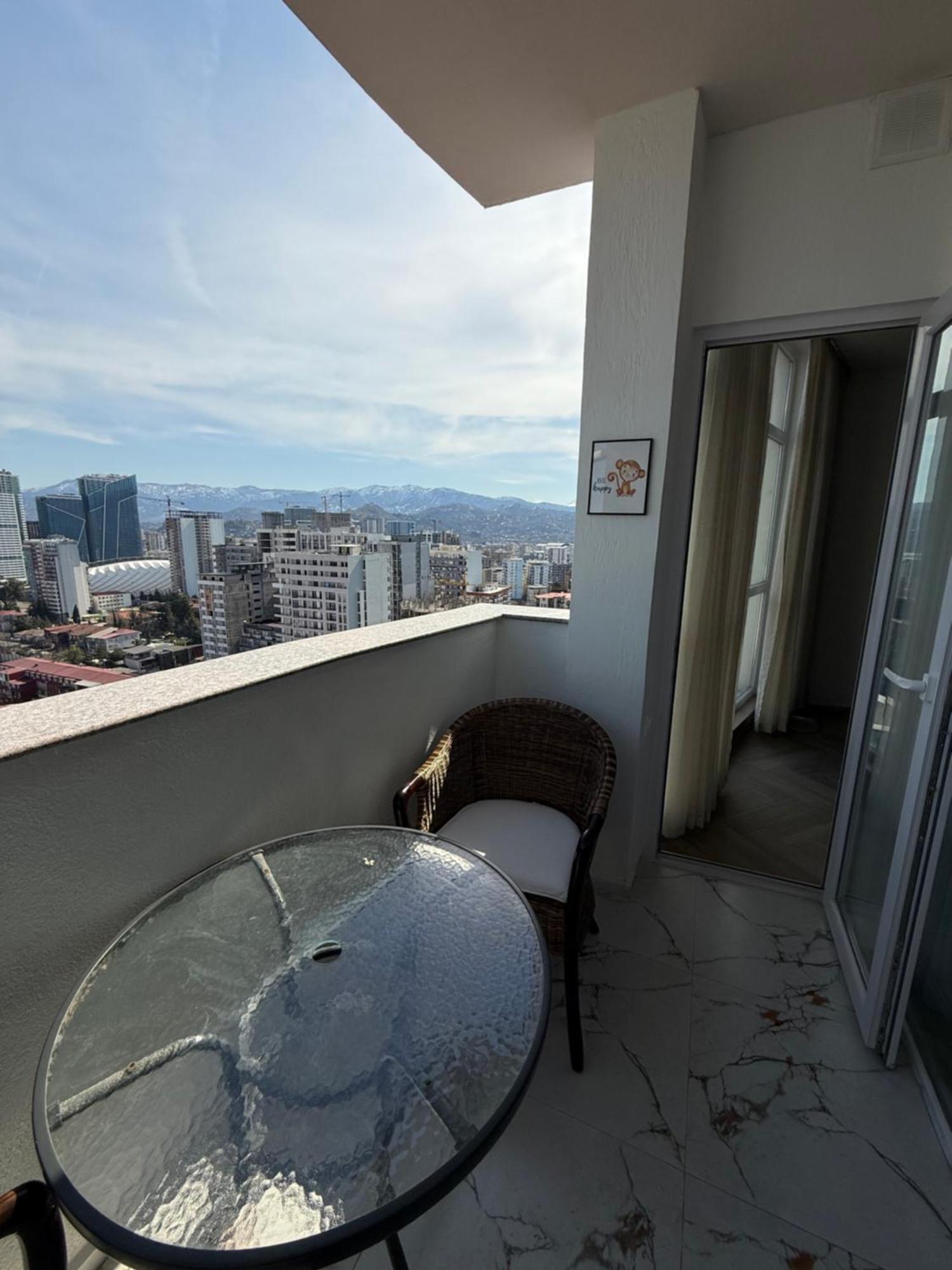 Tamuna'S Cozy Apartment Batumi Ngoại thất bức ảnh