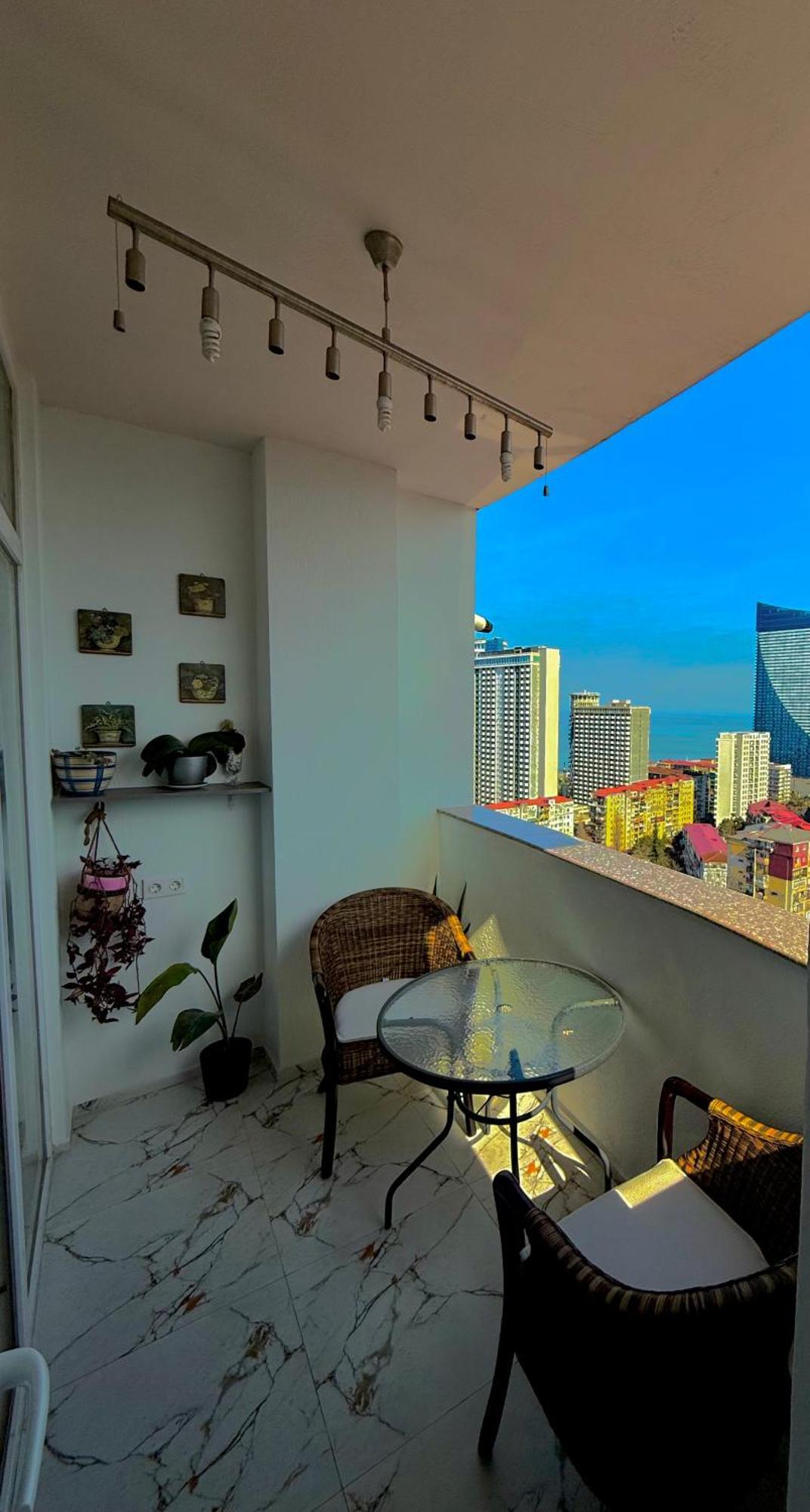 Tamuna'S Cozy Apartment Batumi Ngoại thất bức ảnh